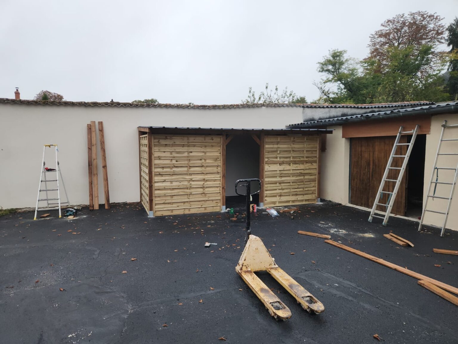 WhatsApp Image 2025-10-24 at 11.12.48